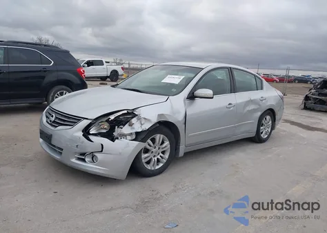 2010 Nissan Altima 2.5 S z USA, uszkodzony, nr VIN 1N4AL2AP6AC172557